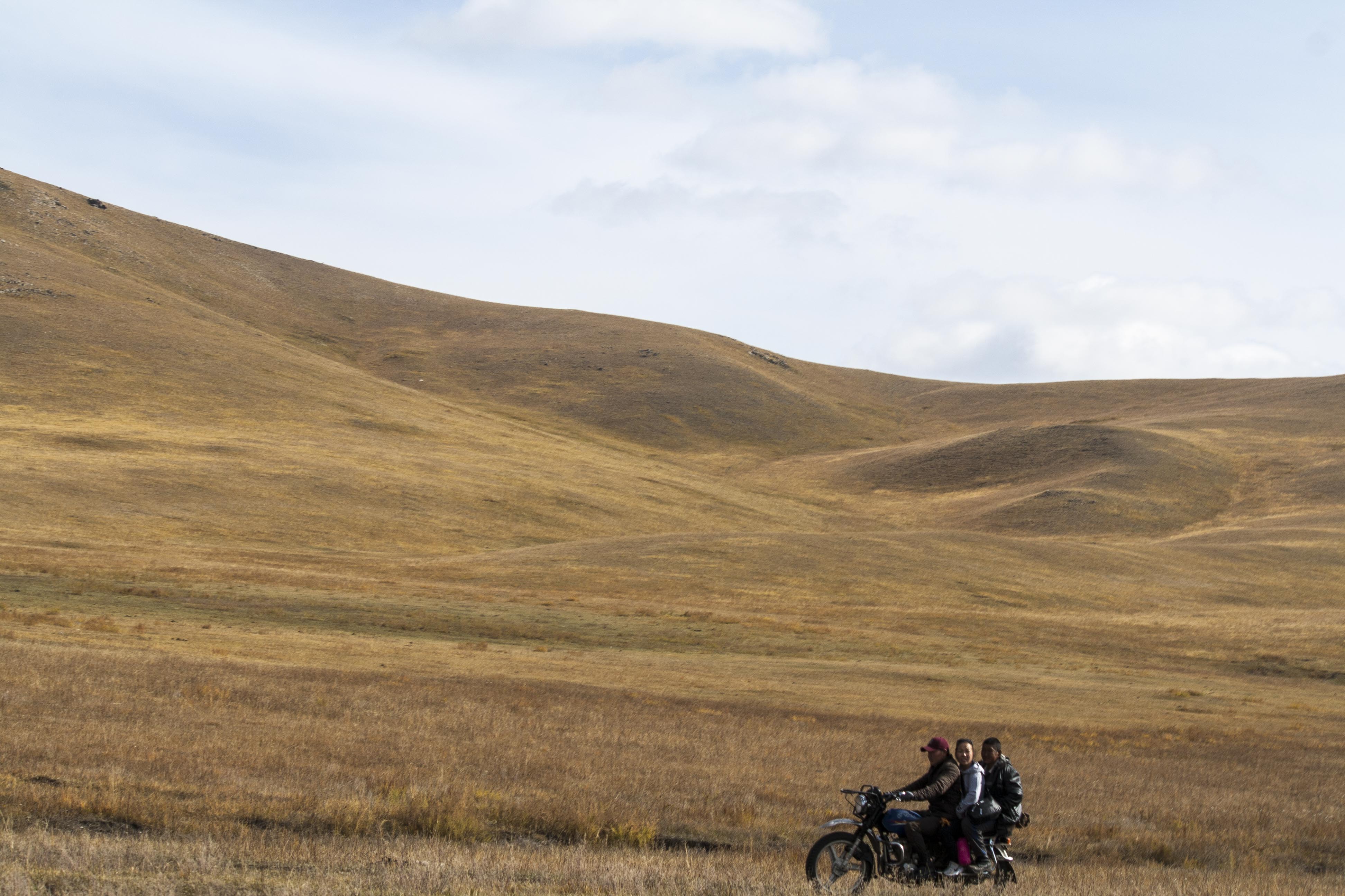mongolian-landscape-4